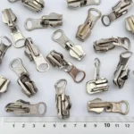 سرزیپ 8 دنده استخوانی دو طرفه نقره ای