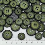 دکمه چهار سوراخ 2 سایز M806 سبززیتونی