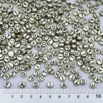 مهره گرد تخت حروف انگلیسی طلایی مشکی